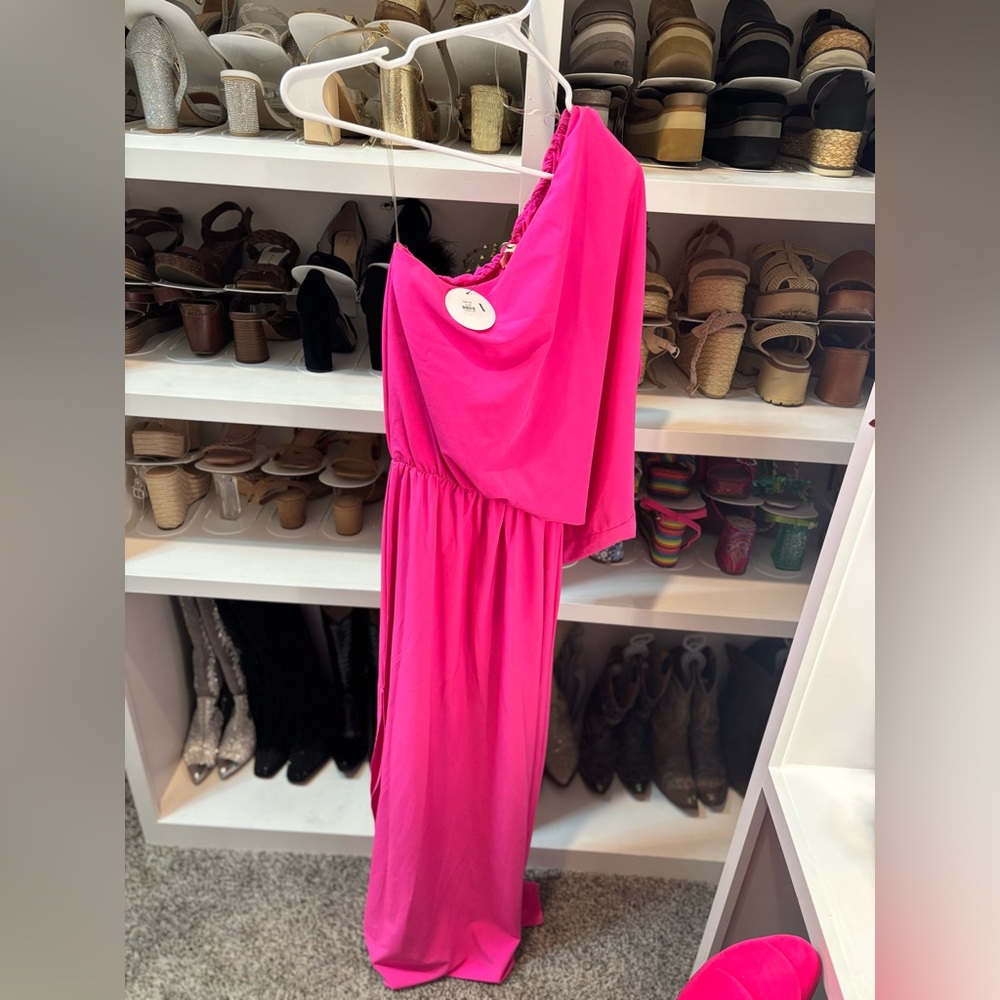 Vibrant Pink One-Shoulder Dress